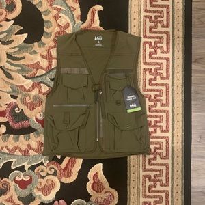 REI Savanna Trails Vest Size S Men’s